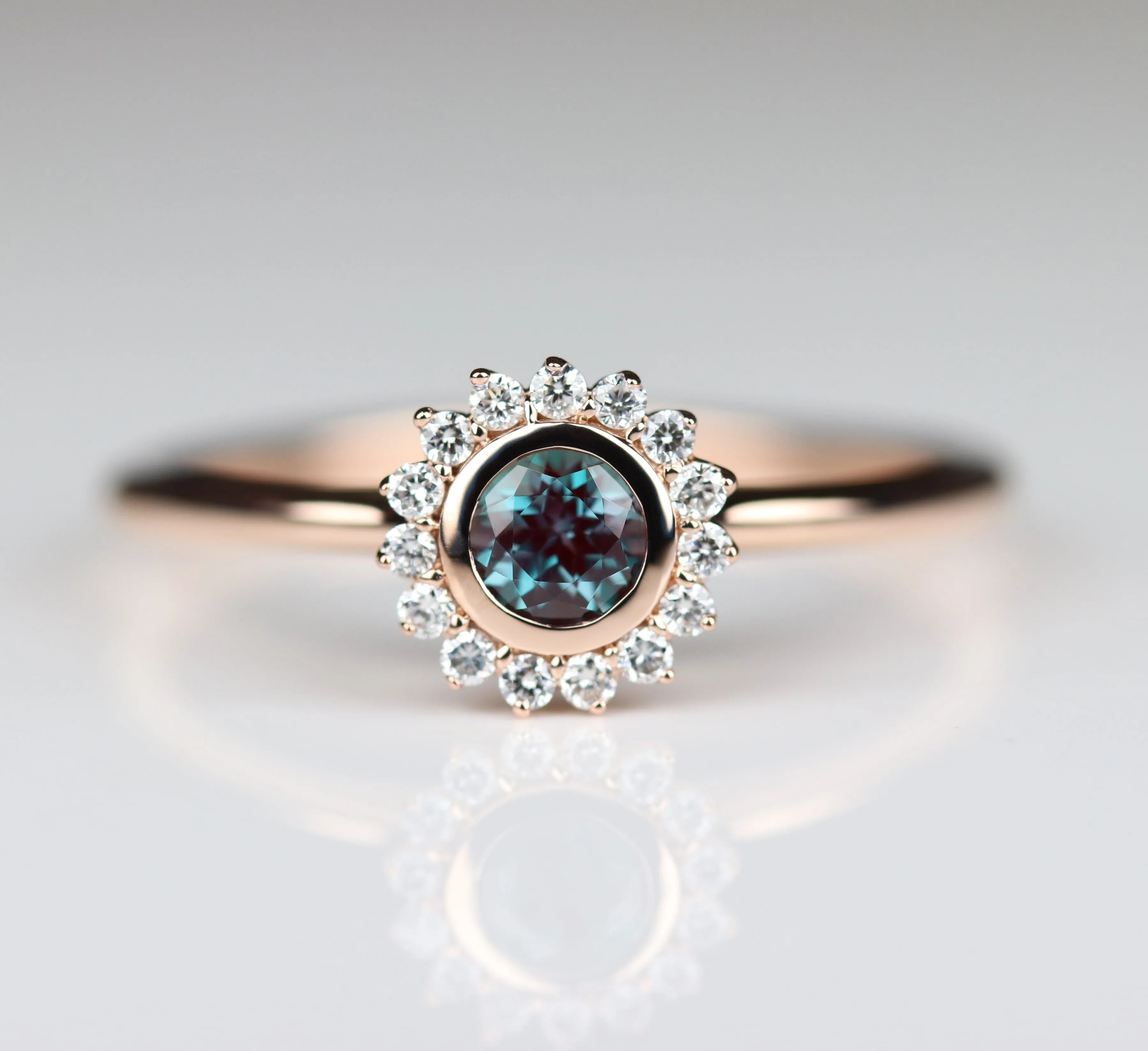 4mm Snowflake Halo Solitaire Engagement Ring with Lab-grown Alexandrite