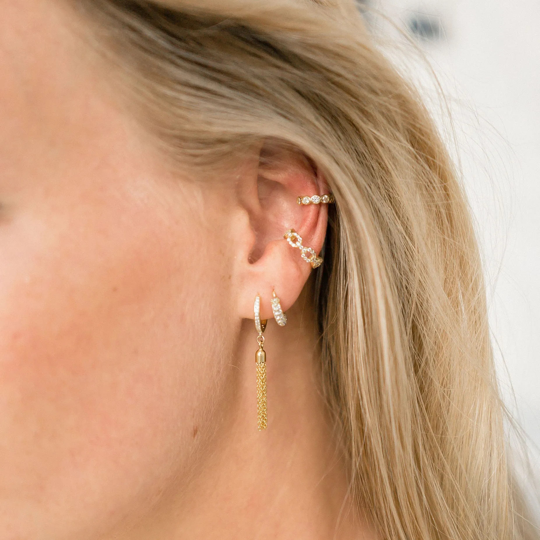 EMMELINE EAR CUFF GOLD