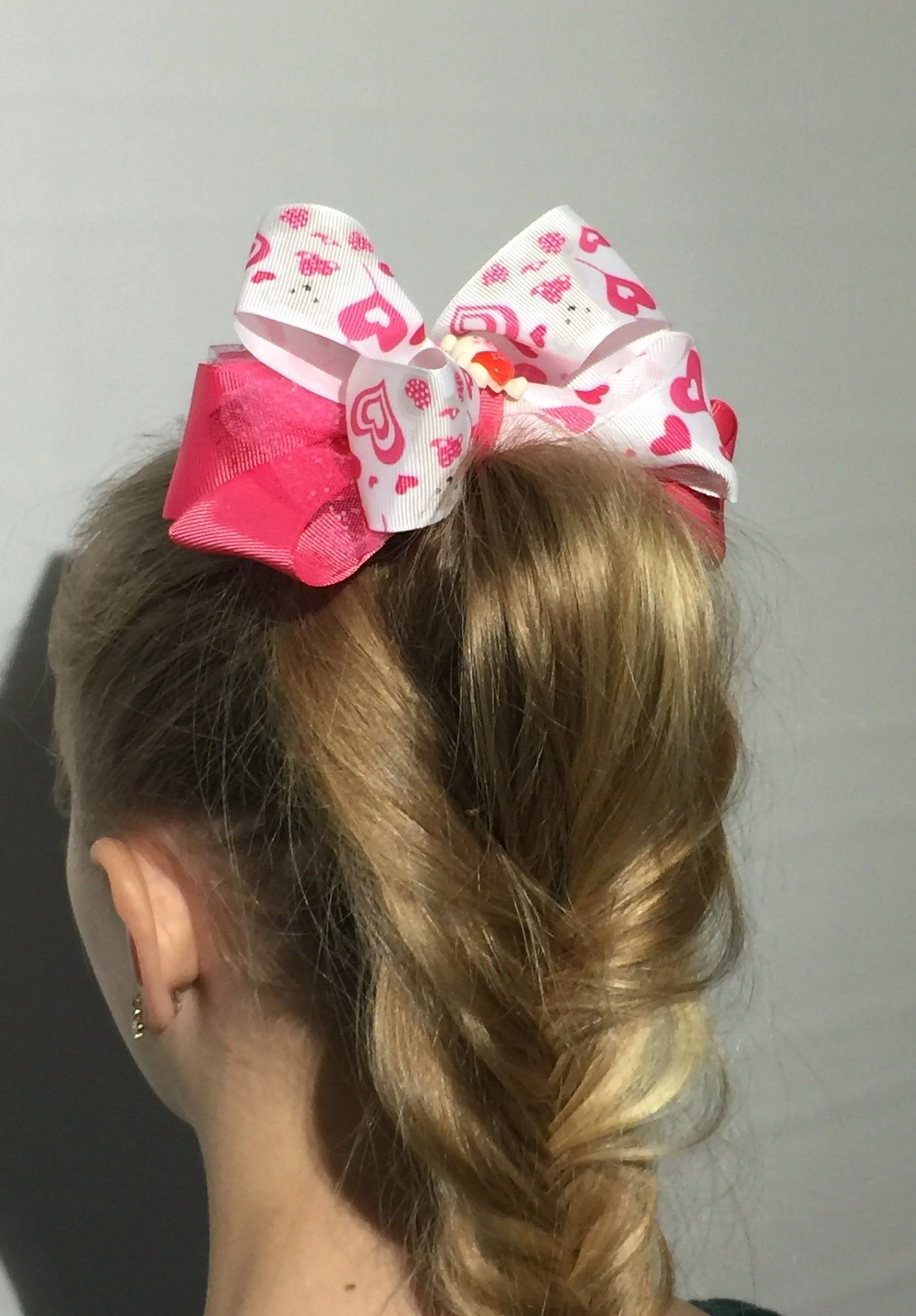 Girls Valentines Day Bear Heart Hair Bow Pink/White 6"