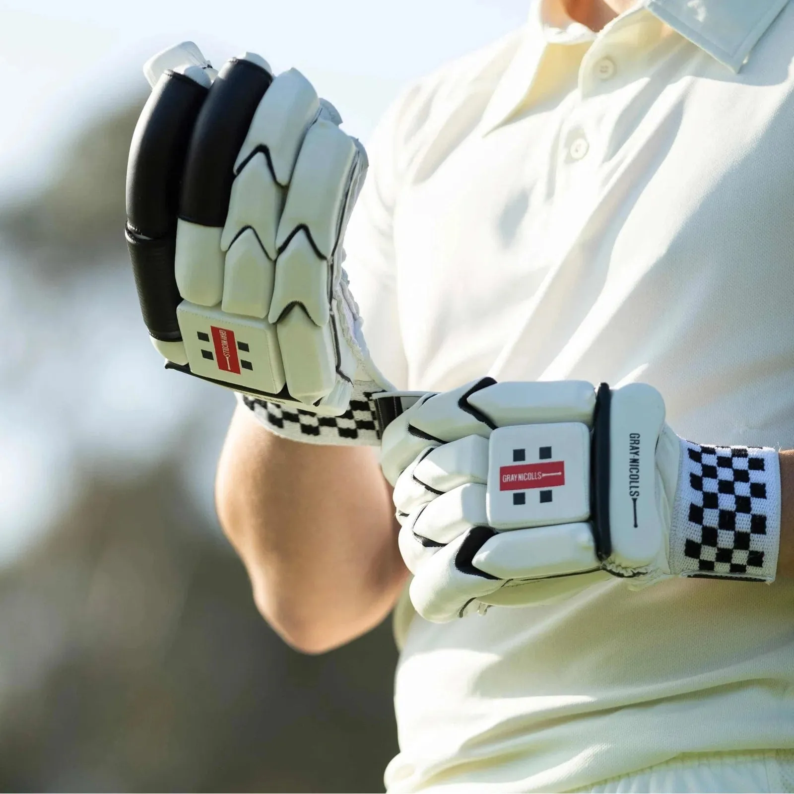 Gray Nicolls Nova Players Adult Batting Gloves