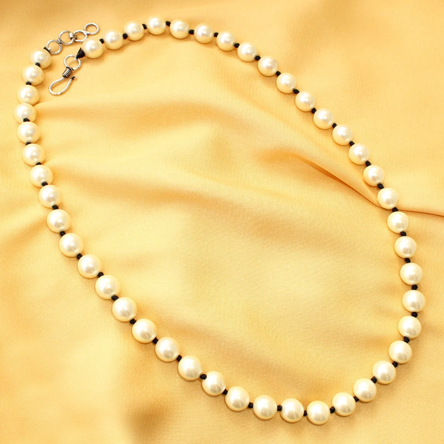 Imeora 10mm Black Knotted OffWhite Shell Pearl Necklace