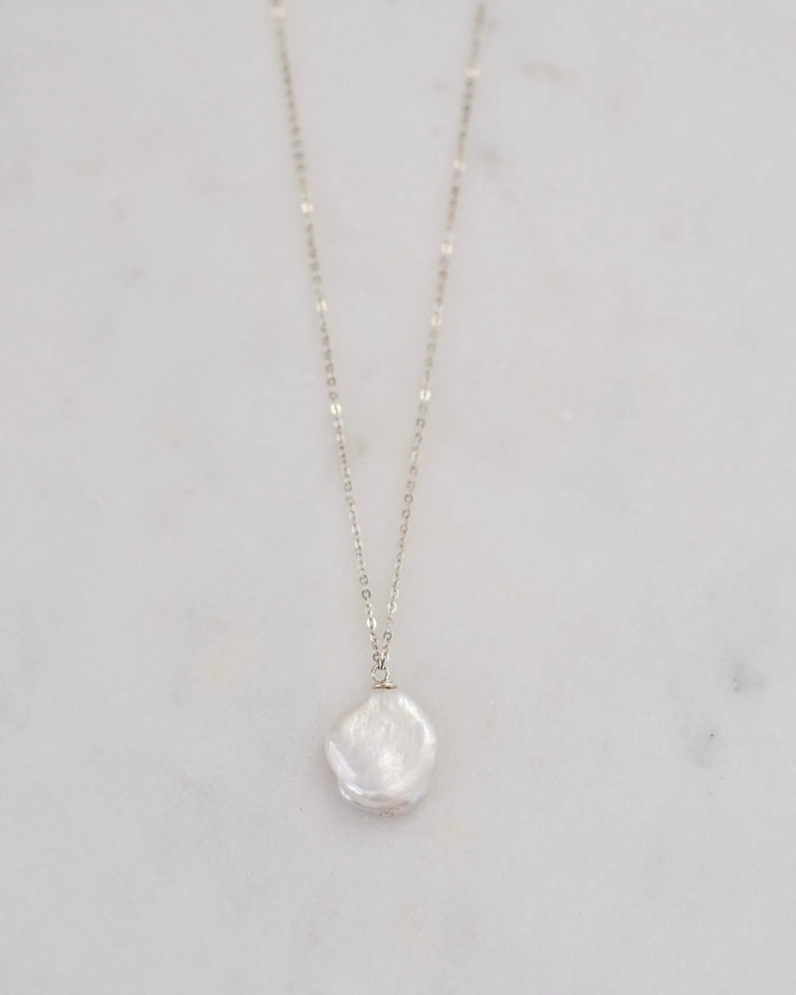 Keshi pearl necklace (Silver)