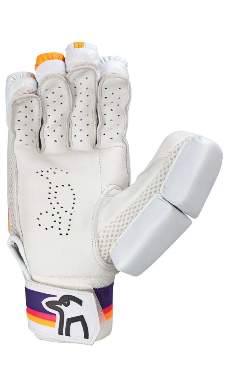 Kookaburra Aura Pro 4.0 Batting Gloves