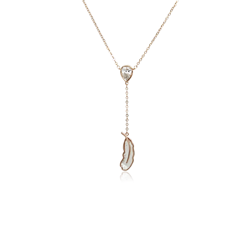 Leaf Mother of Pearl Necklace