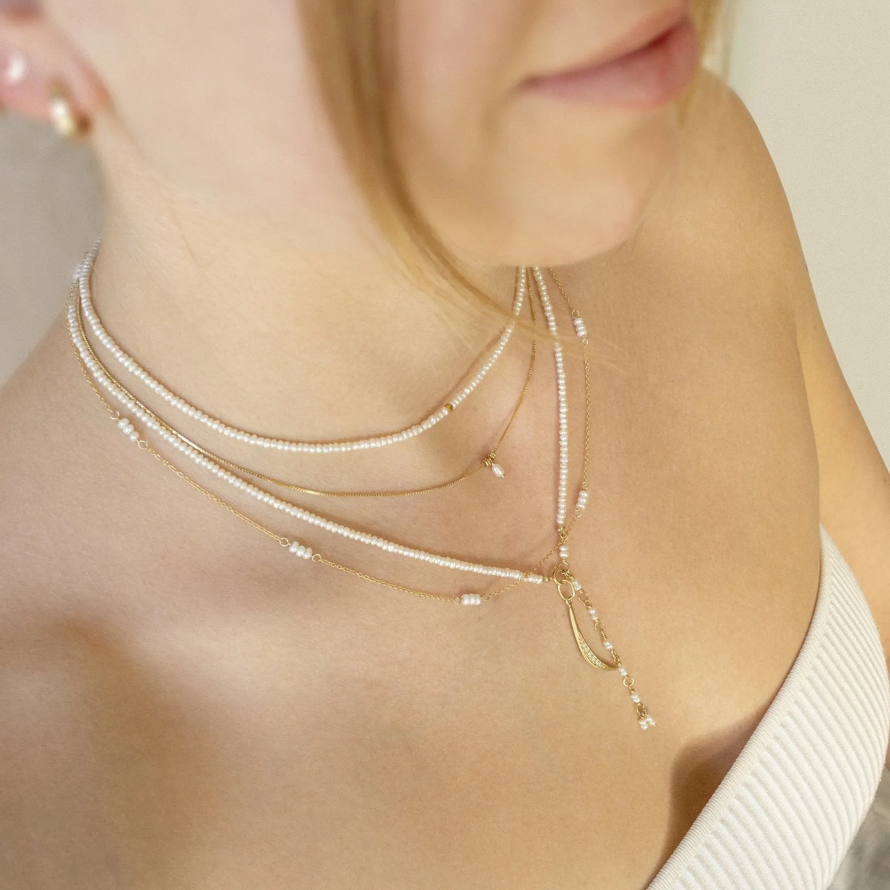 'Luna' Freshwater Pearl Station Necklace