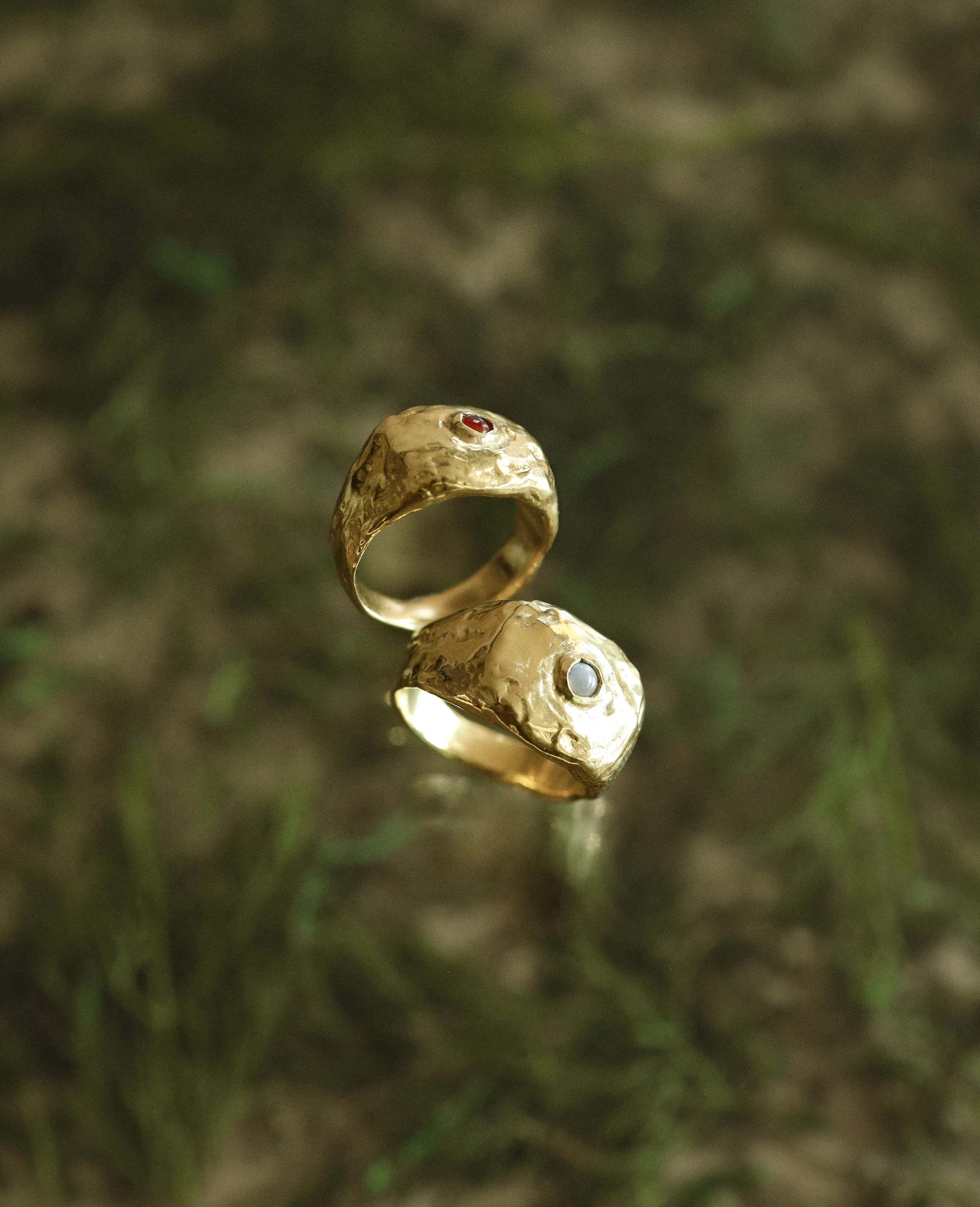 NUCLEUS SIGNET // golden ring