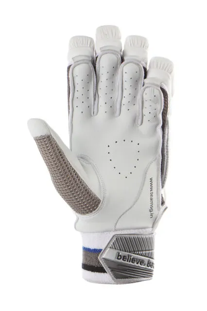 SG MAXILITE ULTIMATE Cricket Batting Gloves