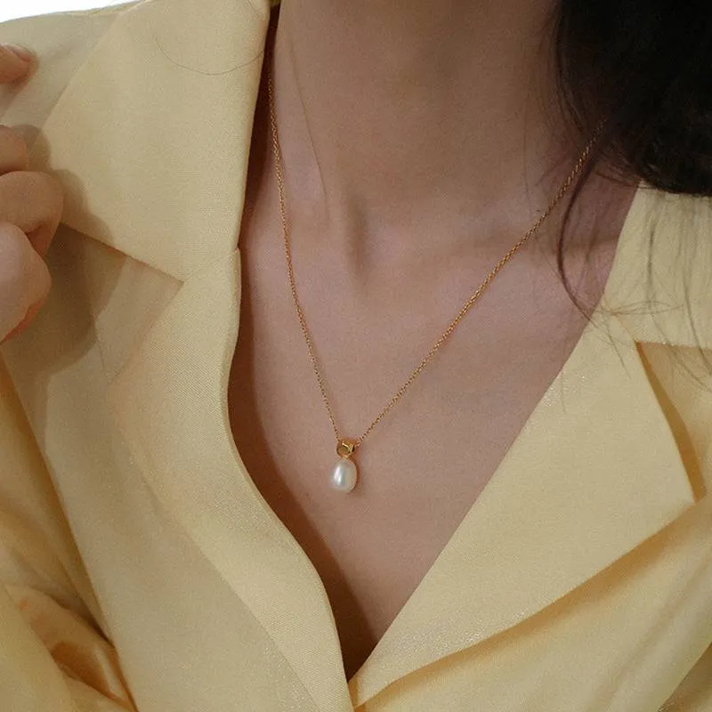 Teardrop Baroque Pearl Necklace